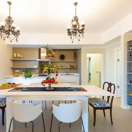 Apartamento Charming Luxury Apartment: Center Península Sorrentina