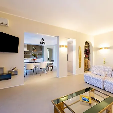 Apartamento Charming Luxury Apartment: Center *