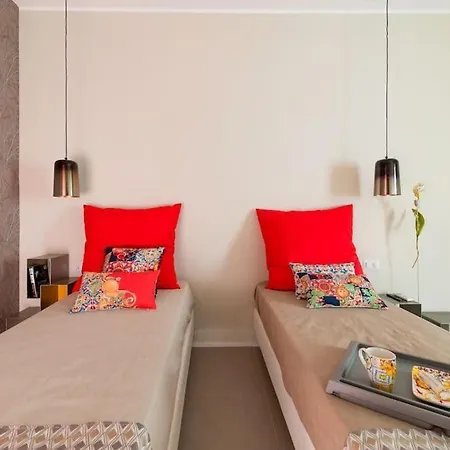 Charming Luxury Apartment: Center Сорренто