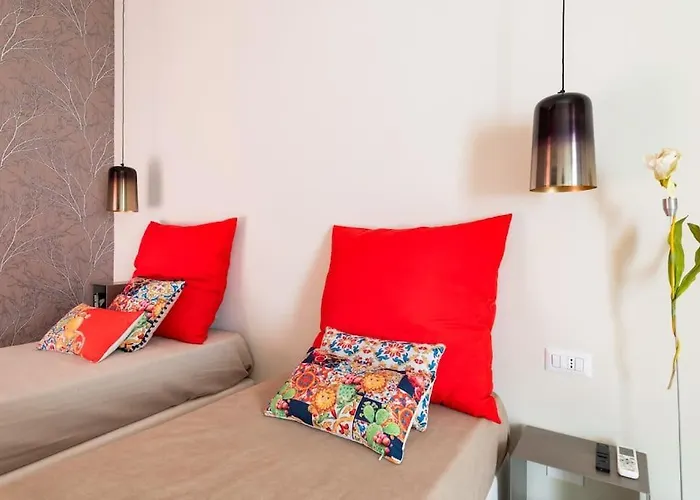 Charming Luxury Apartment: Center Sorrento