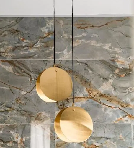 شقة Charming Luxury Apartment: Center