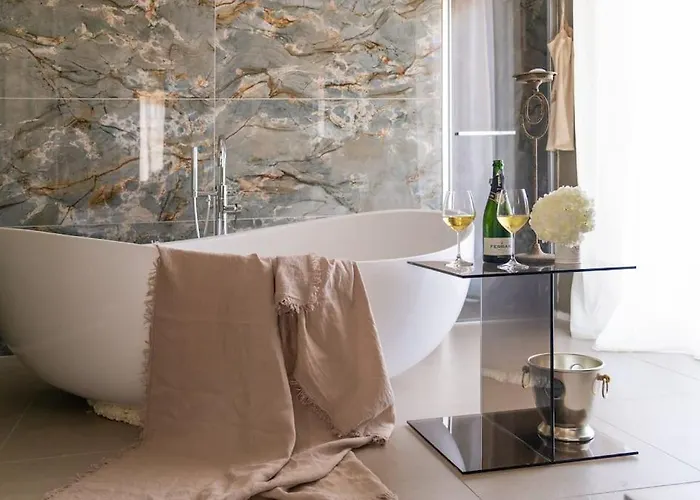 Charming Luxury Apartment: Center * Sorrento