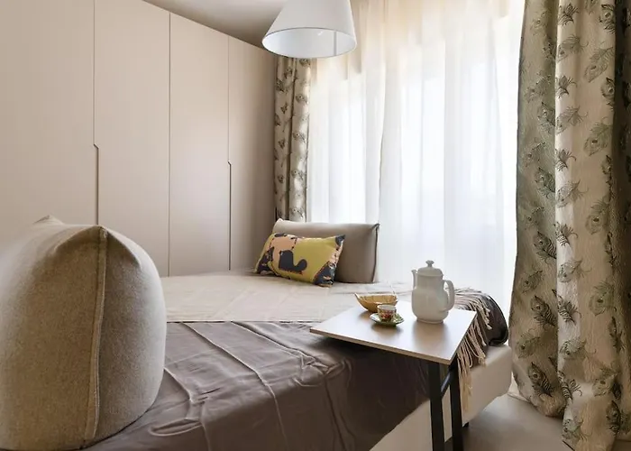 Charming Luxury Apartment: Center شقة *