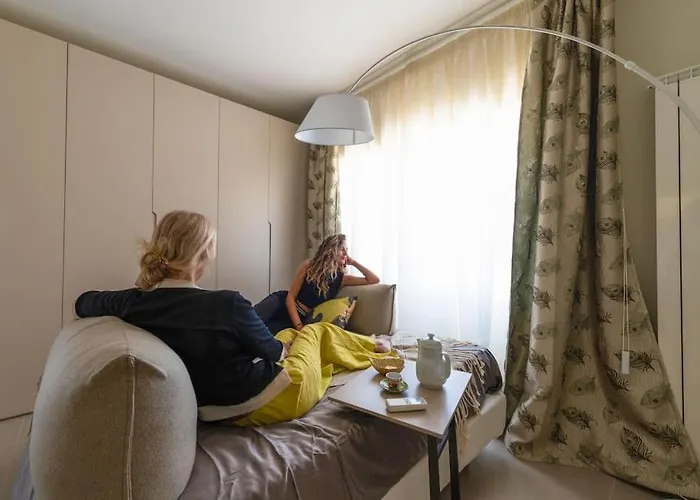 Charming Luxury Apartment: Center *