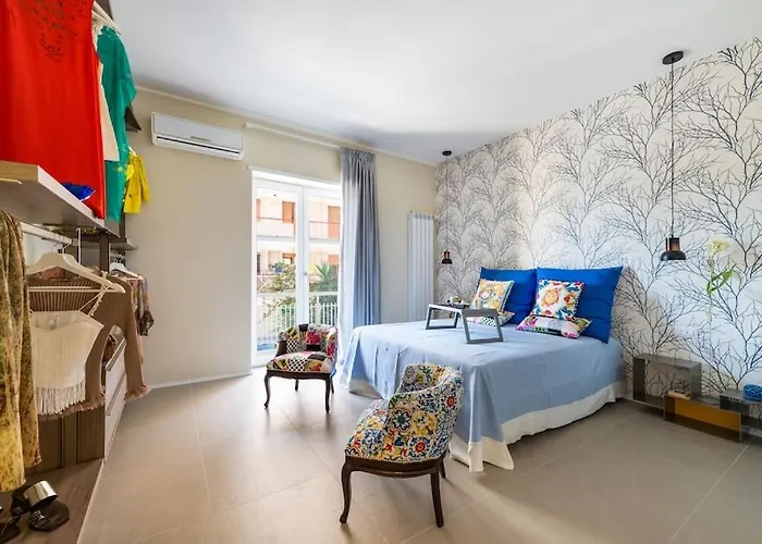 Charming Luxury Apartment: Center Apartment *