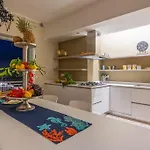 Charming Luxury Apartment: Center Apartament *