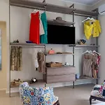 Charming Luxury Apartment: Center