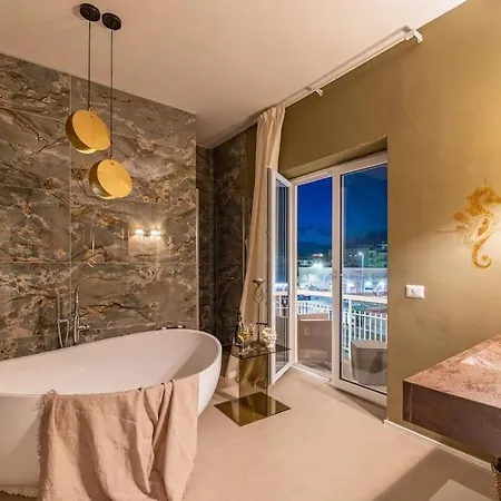 Charming Luxury Apartment: Center Apartamento Sorrento